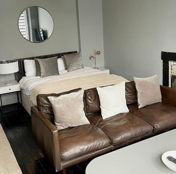 Elegant Studio In Central Hove - 5 Min Walk To Beach - 10 Min To Brighton Exterior photo