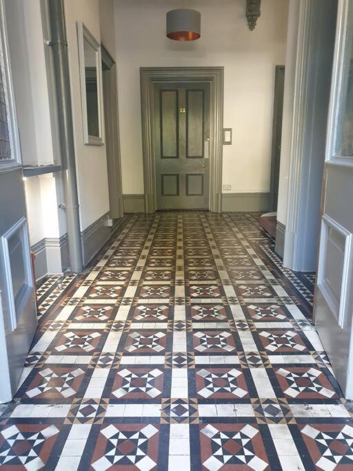Elegant Studio In Central Hove - 5 Min Walk To Beach - 10 Min To Brighton Exterior photo